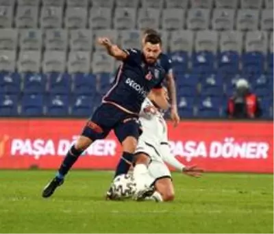 Süper Lig: Medipol Başakşehir: 3 - Denizlispor: 3 (Maç sonucu) Süper Lig: Medipol Başakşehir: 3 - Denizlispor: 3 (Maç sonucu)