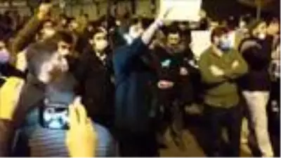 - Tahran'da nükleer fizikçi suikastı öğrenciler tarafından protesto edildi - Tahran'da nükleer fizikçi suikastı öğrenciler tarafından protesto edildi