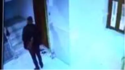 Telefonla dolandırıcılık yapan şüpheliler tutuklandı Telefonla dolandırıcılık yapan şüpheliler tutuklandı