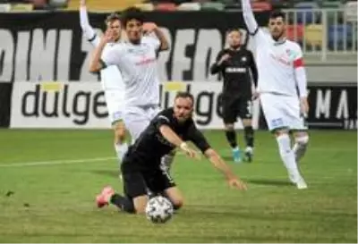 TFF 1. Lig: Altay: 3 Bursaspor: 1 TFF 1. Lig: Altay: 3 Bursaspor: 1