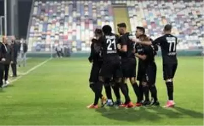 TFF 1. Lig: Altay: 3 Bursaspor: 1 TFF 1. Lig: Altay: 3 Bursaspor: 1