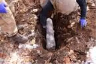 Tunceli'de, 3 terör örgütüne operasyonda silah ve mühimmat ele geçirildi Tunceli'de, 3 terör örgütüne operasyonda silah ve mühimmat ele geçirildi