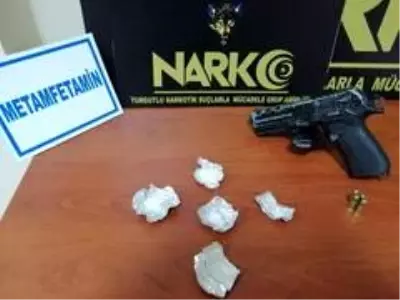 Son dakika... Turgutlu'da uyuşturucu operasyonu Son dakika... Turgutlu'da uyuşturucu operasyonu