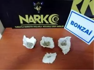Son dakika... Turgutlu'da uyuşturucu operasyonu Son dakika... Turgutlu'da uyuşturucu operasyonu