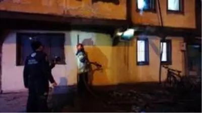 Yangında faciadan dönüldü Yangında faciadan dönüldü
