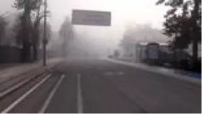 Yoğun sis etkili oluyor Yoğun sis etkili oluyor