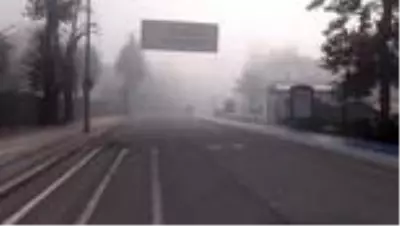 Yoğun sis etkili oluyor Yoğun sis etkili oluyor