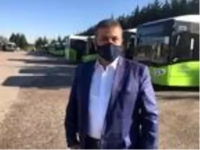 Yolcuları 'Hoş geldiniz' diyerek karşılayan halk otobüsü şoförü ilgi gördü Yolcuları 'Hoş geldiniz' diyerek karşılayan halk otobüsü şoförü ilgi gördü