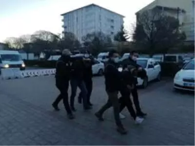 Yozgat'ta DEAŞ operasyonu: 22 gözaltı Yozgat'ta DEAŞ operasyonu: 22 gözaltı