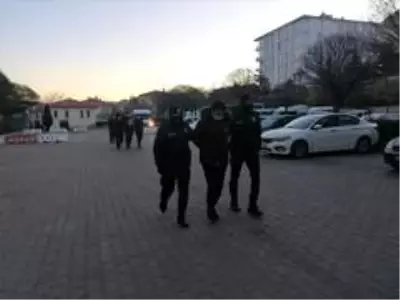 Yozgat'ta DEAŞ operasyonu: 22 gözaltı Yozgat'ta DEAŞ operasyonu: 22 gözaltı