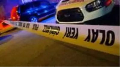 17 yaşındaki genç kız, evinde başından vurulmuş halde ailesi tarafından ölü bulundu 17 yaşındaki genç kız, evinde başından vurulmuş halde ailesi tarafından ölü bulundu