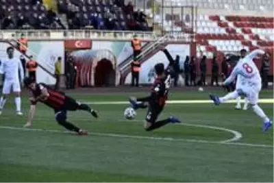 2. Lig: Gümüşhanespor: 0 Uşak Spor: 3