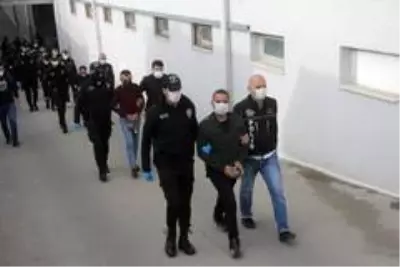 Son dakika haberleri... Adana'da uyuşturucu operasyonuna 9 tutuklama Son dakika haberleri... Adana'da uyuşturucu operasyonuna 9 tutuklama