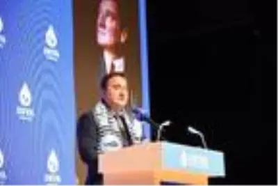 DEVA Partisi Genel Başkanı Ali Babacan, partisinin il kongresine katıldı DEVA Partisi Genel Başkanı Ali Babacan, partisinin il kongresine katıldı