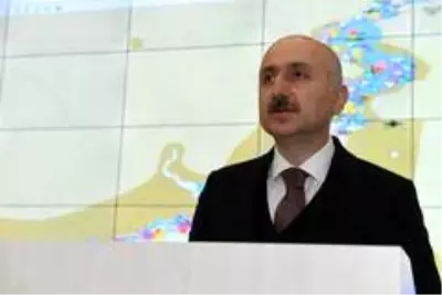 Bakan Karaismailoğlu'ndan Türk Bayraklı bir ticaret gemisine yapılan müdahaleye sert çıkış Bakan Karaismailoğlu'ndan Türk Bayraklı bir ticaret gemisine yapılan müdahaleye sert çıkış