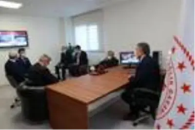 İstanbul İl Sağlık Müdürlüğü Fahrettin Koca başkanlığında toplandı İstanbul İl Sağlık Müdürlüğü Fahrettin Koca başkanlığında toplandı