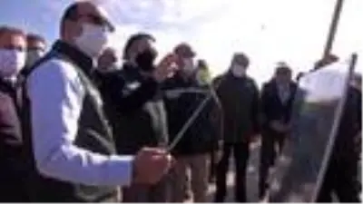 Bakan Pakdemirli: Adana'daki sulama projesi, 106 bin kişiye istihdam sağlayacak Bakan Pakdemirli: Adana'daki sulama projesi, 106 bin kişiye istihdam sağlayacak