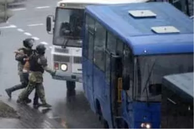 Son dakika haber! Belarus'taki protestolarda yaklaşık 250 kişi gözaltına alındı Son dakika haber! Belarus'taki protestolarda yaklaşık 250 kişi gözaltına alındı