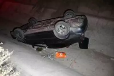 Boş sulama kanalına düşen otomobilin sürücüsü ağır yaralandı Boş sulama kanalına düşen otomobilin sürücüsü ağır yaralandı