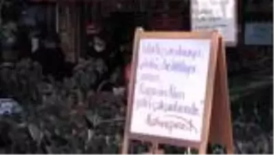 Bu kafenin geliri pandemi süresince çalışanların olacak Bu kafenin geliri pandemi süresince çalışanların olacak
