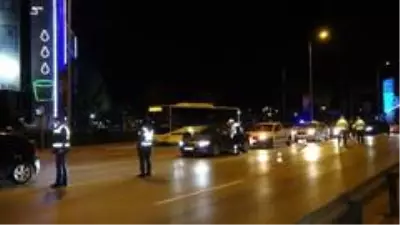 Son dakika haberi: Sokağa çıkma kısıtlamasına uyuluyor Son dakika haberi: Sokağa çıkma kısıtlamasına uyuluyor