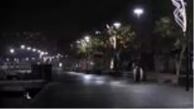 Son dakika haberi: Sokağa çıkma kısıtlamasına uyuluyor Son dakika haberi: Sokağa çıkma kısıtlamasına uyuluyor