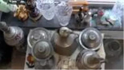 Çocukluğundan beri topladığı antika eşyalar dükkan açtırttı Çocukluğundan beri topladığı antika eşyalar dükkan açtırttı