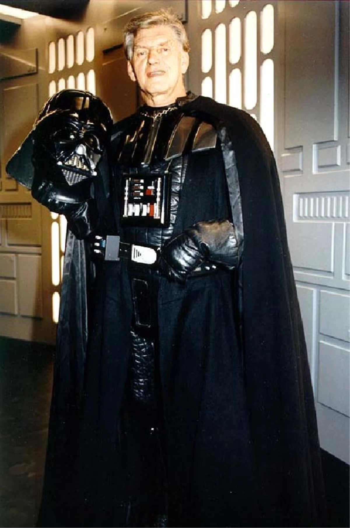 Darth Vader rolüne hayat veren oyuncu David Prowse hayatını kaybetti