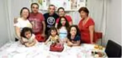 Son dakika haber... Depremde 4 evlat acısı yaşayan 2 anne: Rıza Bey Apartmanı'nın yerine çocuk parkı yapılsın Son dakika haber... Depremde 4 evlat acısı yaşayan 2 anne: Rıza Bey Apartmanı'nın yerine çocuk parkı yapılsın