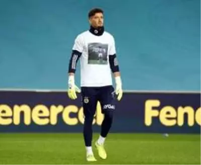 Derbide Maradona unutulmadı Derbide Maradona unutulmadı