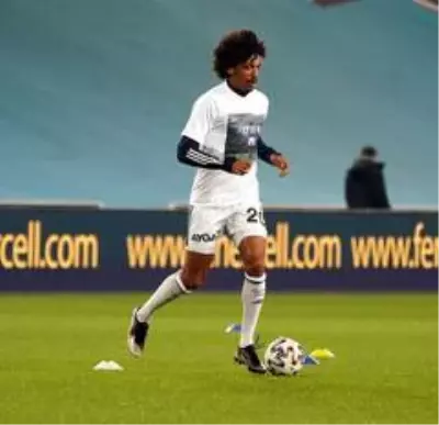 Derbide Maradona unutulmadı Derbide Maradona unutulmadı
