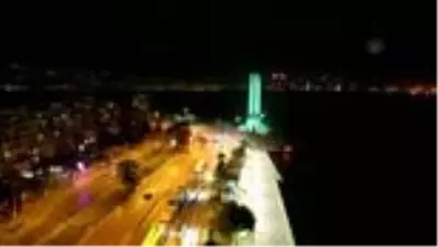 (DRONE) Ege Bölgesi'nde sokağa çıkma kısıtlamasına uyuluyor (DRONE) Ege Bölgesi'nde sokağa çıkma kısıtlamasına uyuluyor