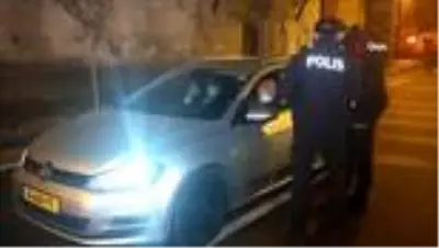 Edirneliler kısıtlamaya uydu, caddeler turistlere kaldı Edirneliler kısıtlamaya uydu, caddeler turistlere kaldı