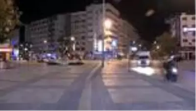 Sokağa çıkma kısıtlamasına uymayan 2 kişiye ceza Sokağa çıkma kısıtlamasına uymayan 2 kişiye ceza