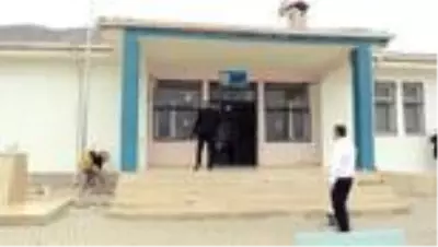 Eğitim neferlerinden köy okullarının çehresini değiştiren dokunuş Eğitim neferlerinden köy okullarının çehresini değiştiren dokunuş