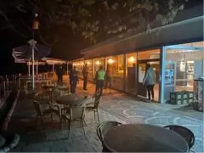 Eğlence düzenlenen otelde virüs tedbirleri unutuldu Eğlence düzenlenen otelde virüs tedbirleri unutuldu