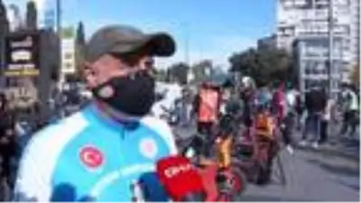 Engellere karşı Şişli'den Üsküdar'a pedal çevirdiler Engellere karşı Şişli'den Üsküdar'a pedal çevirdiler