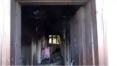 Düzce'de evde çıkan yangında 4'ü çocuk 6 kişi yaralandı Düzce'de evde çıkan yangında 4'ü çocuk 6 kişi yaralandı
