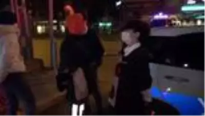 Son dakika haberleri... Gece yarısı sokakta yakalanan genç: 'Cezayı duysa annem evlatlıktan reddeder' Son dakika haberleri... Gece yarısı sokakta yakalanan genç: 'Cezayı duysa annem evlatlıktan reddeder'