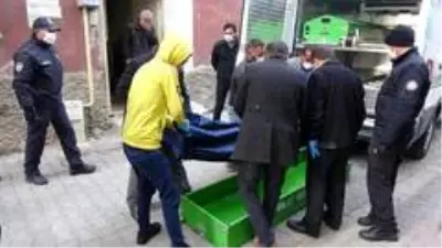 Genç adam evinde ölü olarak bulundu Genç adam evinde ölü olarak bulundu