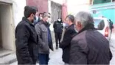 Genç adam evinde ölü olarak bulundu Genç adam evinde ölü olarak bulundu