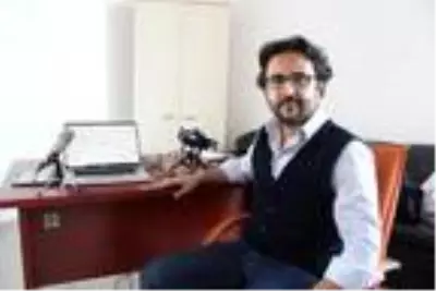 Gündüz doktor, akşam sosyal medyada öğretmen Gündüz doktor, akşam sosyal medyada öğretmen