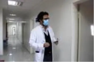 Gündüz doktor, akşam sosyal medyada öğretmen Gündüz doktor, akşam sosyal medyada öğretmen