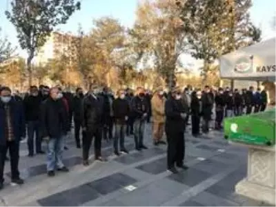Hacılar Belediyesi Özel Kalem Müdürü Sinan Erdoğan'ın acı günü Hacılar Belediyesi Özel Kalem Müdürü Sinan Erdoğan'ın acı günü