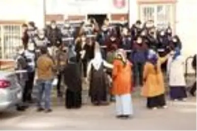 Son dakika haberleri... HDP önündeki eylemde 454'üncü gün Son dakika haberleri... HDP önündeki eylemde 454'üncü gün