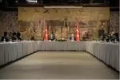Cumhurbaşkanlığı Sözcüsü Kalın ve Bakan Gül dini azınlık temsilcileriyle bir araya geldi Cumhurbaşkanlığı Sözcüsü Kalın ve Bakan Gül dini azınlık temsilcileriyle bir araya geldi