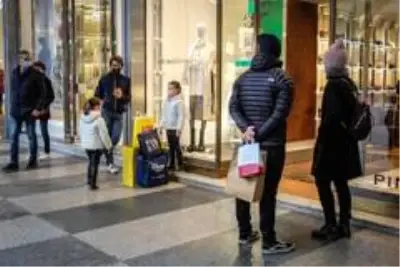 İtalya'da son 24 saatte Covid-19'a bağlı 541 ölüm İtalya'da son 24 saatte Covid-19'a bağlı 541 ölüm