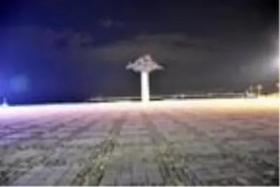 Son dakika... İzmir'de sokaklar boş kaldı Son dakika... İzmir'de sokaklar boş kaldı