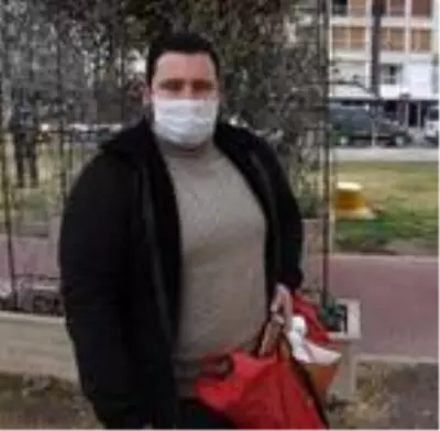 İzmir'de yasağa rağmen Kordon doldu, polis uyardı İzmir'de yasağa rağmen Kordon doldu, polis uyardı