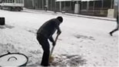 Kar hayatı olumsuz etkiledi Kar hayatı olumsuz etkiledi